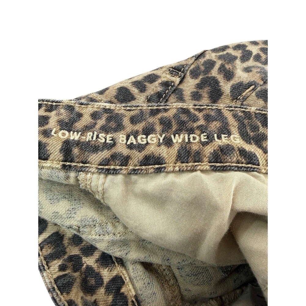 American Eagle Low Rise Baggy Wide Leg Leopard Print Jeans Women’s Size 00 - Picture 4 of 9